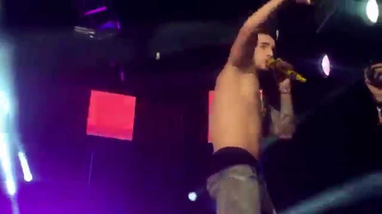 Borro Cassette - Maluma Pepsi Center 2015