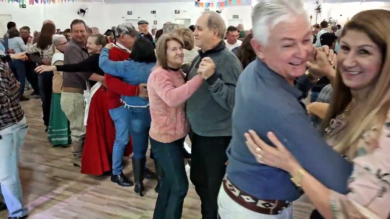 super matine no clube do Centro em Itapejara do Oeste Paraná(com marcos e margarida)