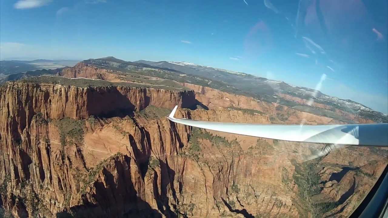 Gliders Playing Below Rim of Kolob Canyon, Utah