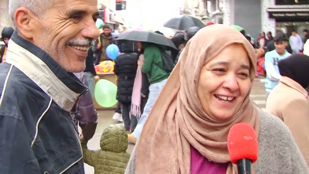فوشيك العيد عامل حالة في الشارع..تحضيرات التونسيين بكبيرهم وصغيرهم على قدم وساق..رغم الغلاء!