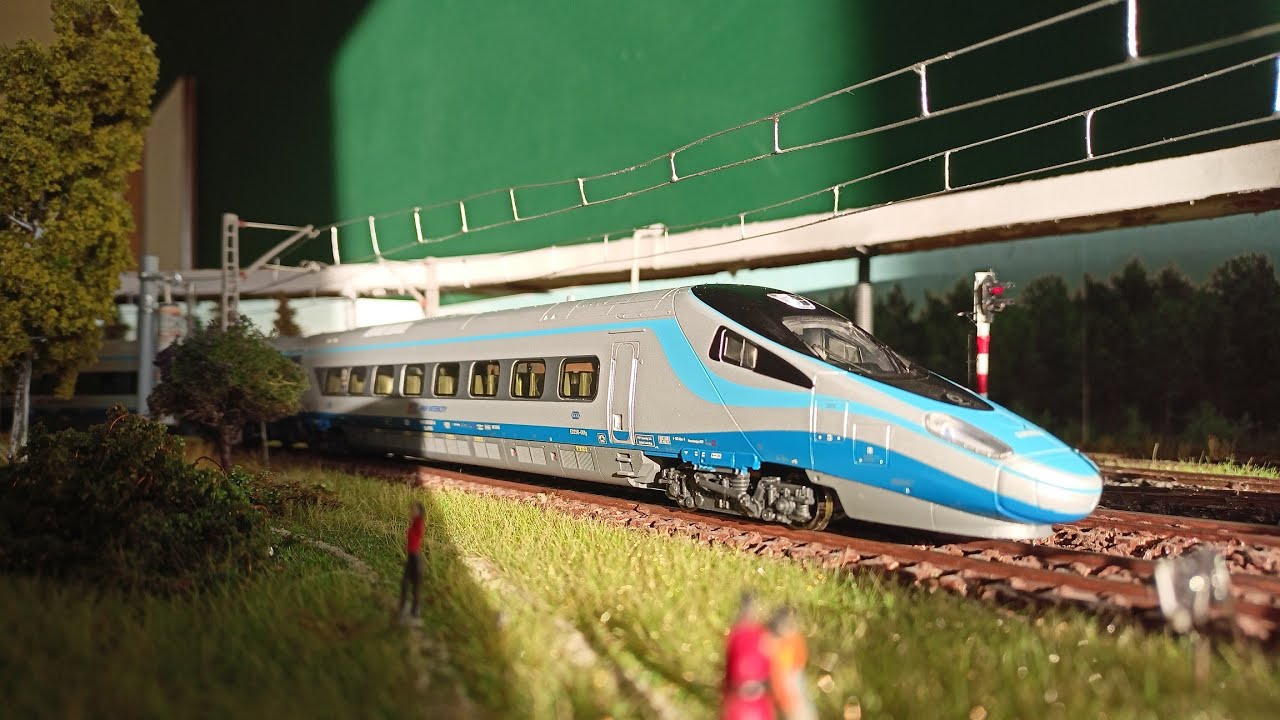 ED250 PKP IC Pendolino AWL od HOTTMOODEL H0 prezentacja OPIS