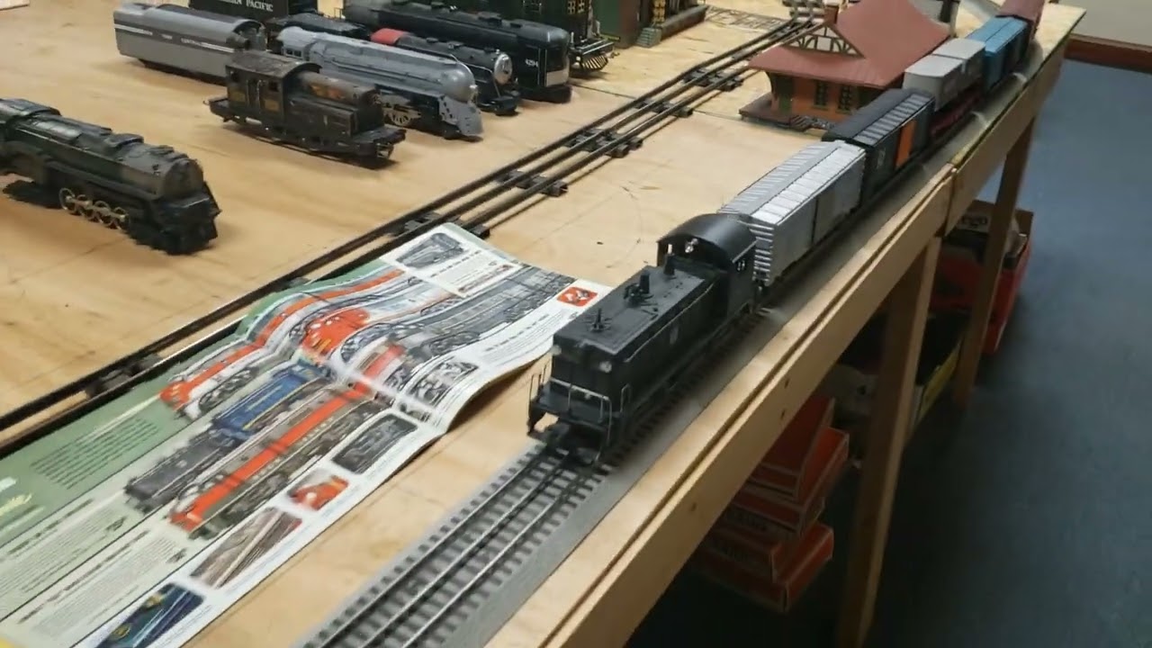 Lionel Santa Fe No  623 NW-2 Switcher