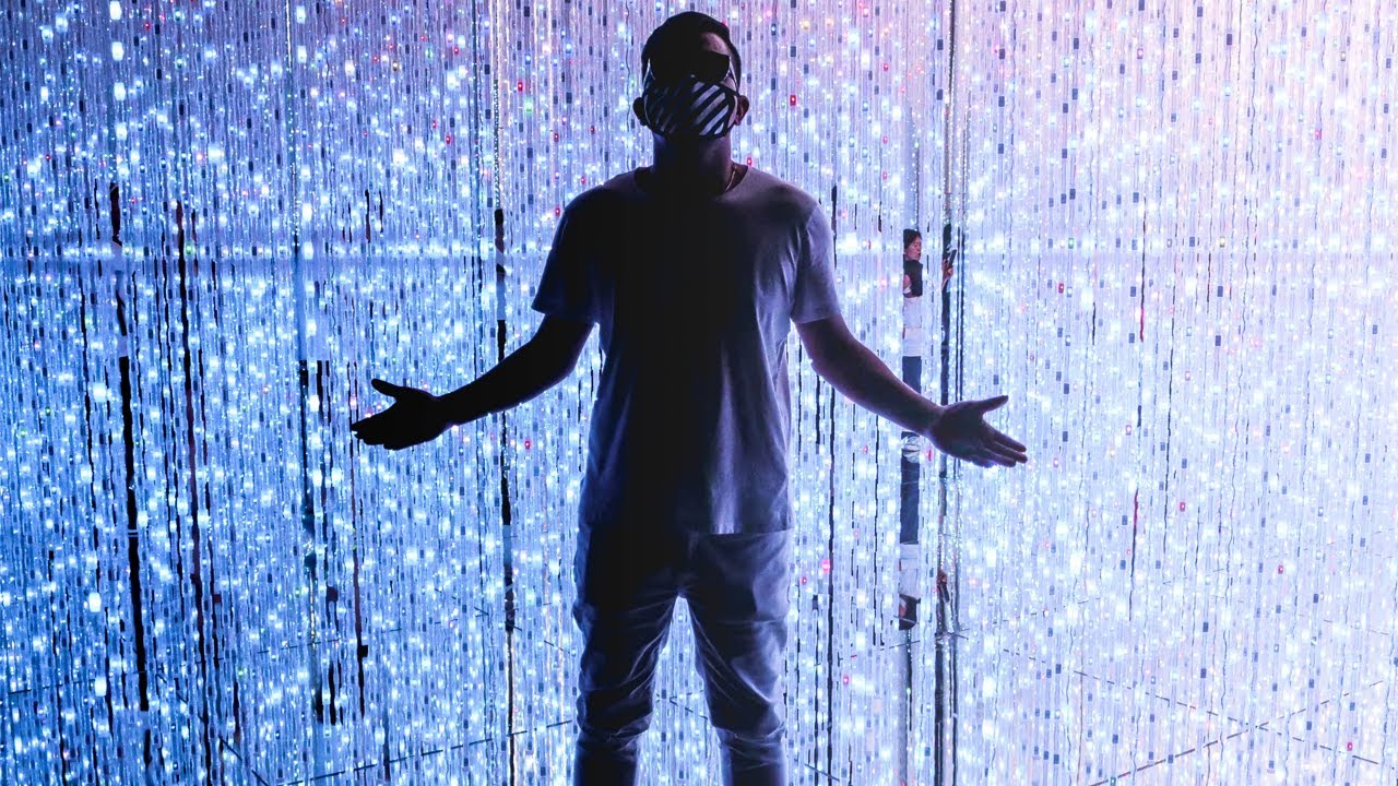 teamLAB BORDERLESS - THE FIRST DIGITAL ART MUSEUM IN THE WORLD - ABSOLUTE MUST VISIT - TOKYO JAPAN