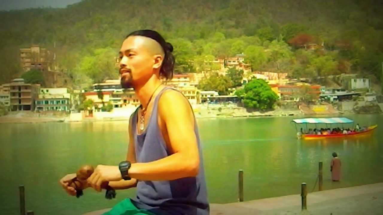 インド ガンジス川でアサラト2012@india by KOTA