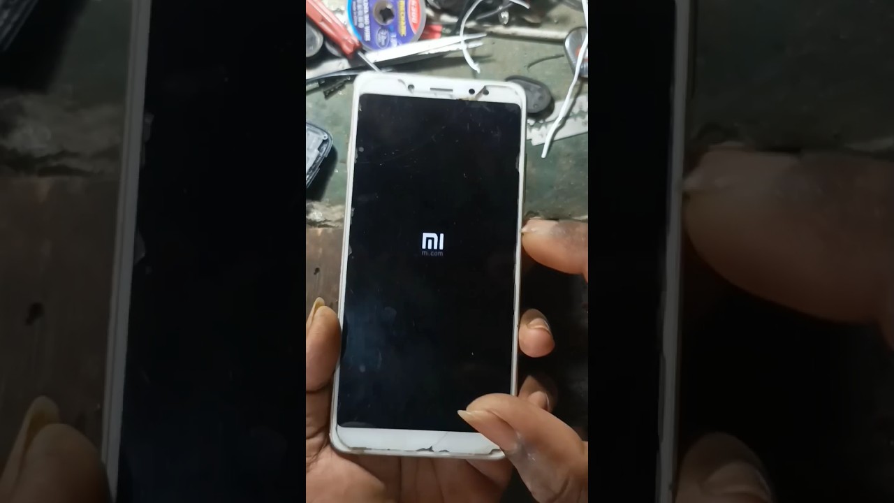 Redmi note 5 pro hang on logo problem kaise sahi kare #mobilerepair #mobileshorts #viralvideo