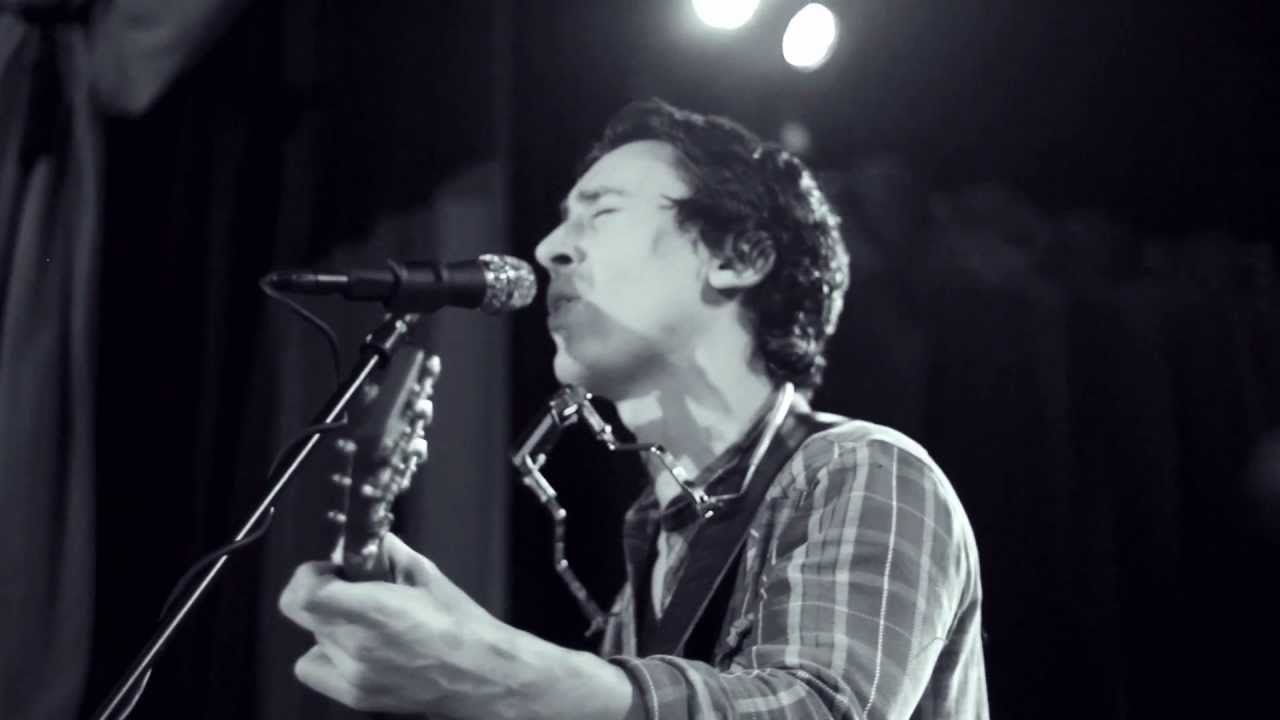 Noah Gundersen - Cigarettes LIVE