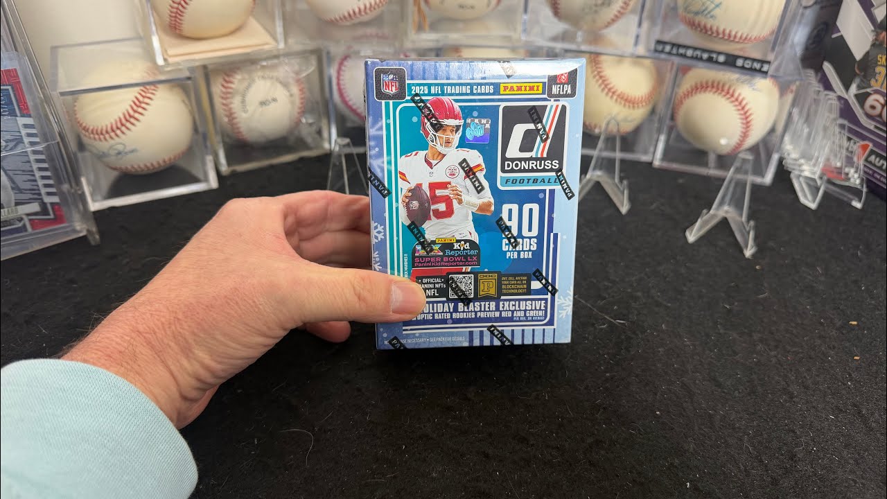 A Christmas 🎁 Rip of the Donruss 🏈 Holiday Boxes 