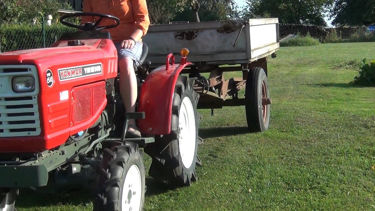 Kleintraktor Yanmar mit H&auml;ngerkupplung [HD] / tractor with trailer tow hitch