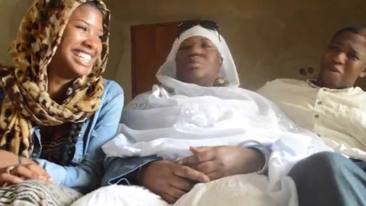 I AM MEDINA BAYE :: International Muslim Marriage