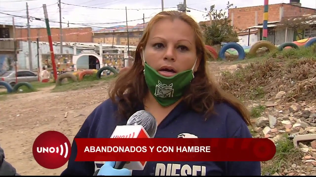 Habitantes del barrio Bella Flor, en Ciudad Bolivar, a la espera de ayudas en medio del aislamiento