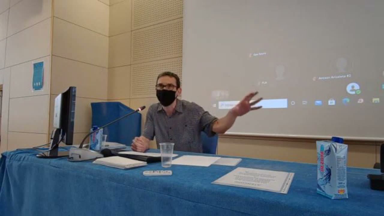 C&eacute;sar Rendueles 