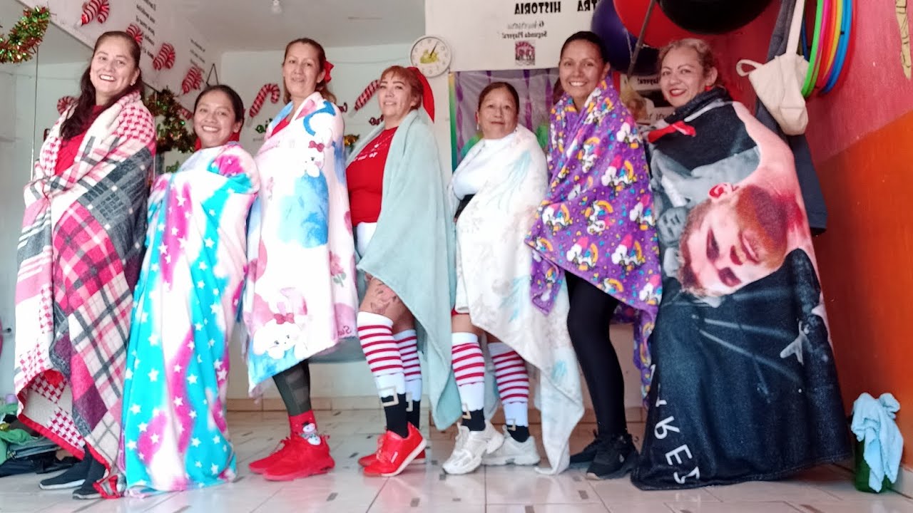 MARTES 23 DICIEMBRE CHICAS SEXYS 