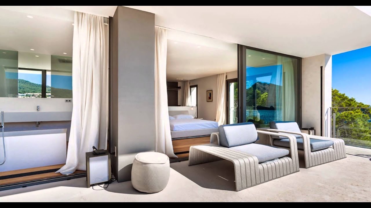 Frontline luxury villa with sea views in Camp de Mar, Andratx, Majorca. Ref.: 85489