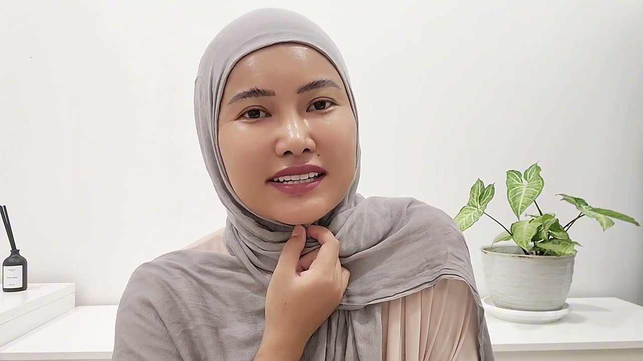 Wearing VCA earring as hijab pin