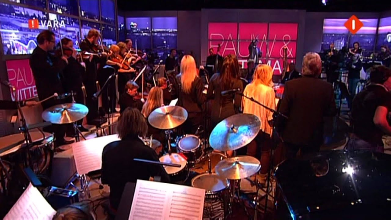 Het Metropole Orkest & Diverse Artiesten - Wereldwijd Orkest [Live bij Pauw & Witteman]