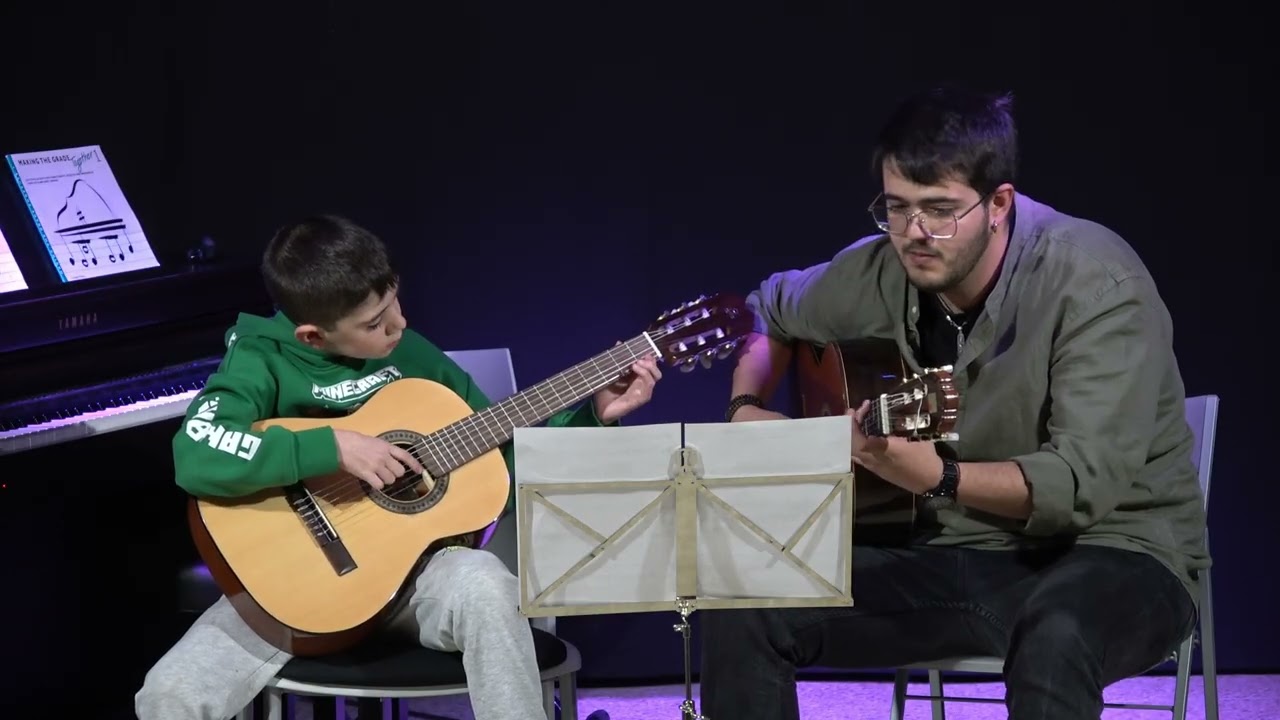 Guitarra de la Escuela de Música de Ansoáin - Antsoaingo Musika Eskolako Gitarra