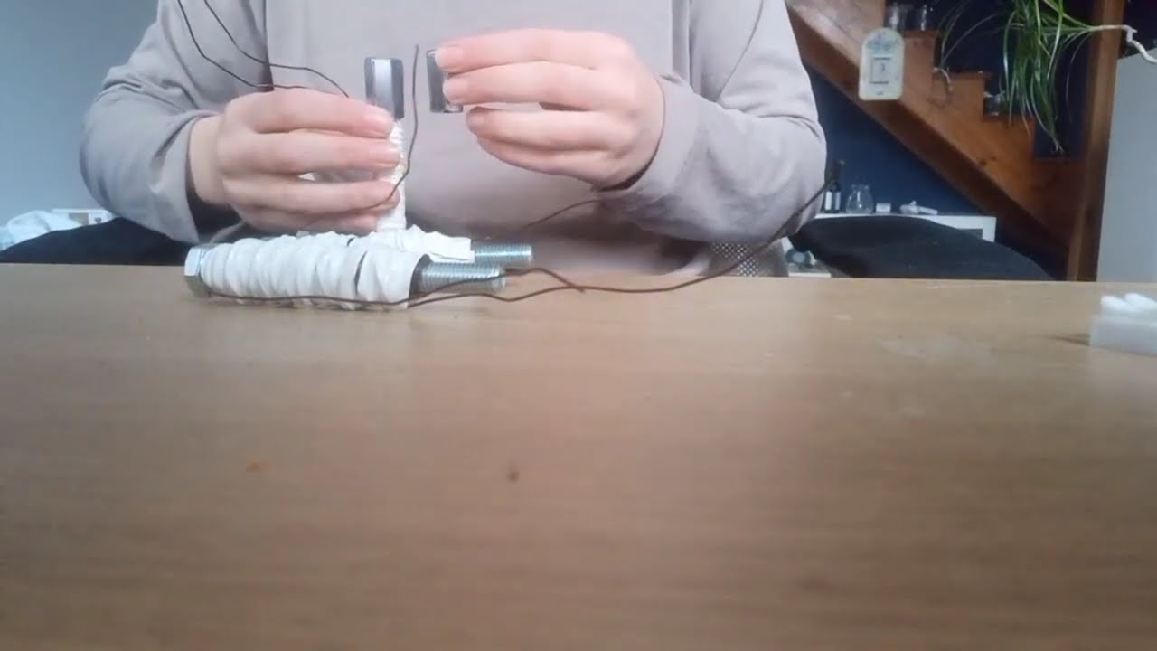 Jak zbudować elektro-magnes?