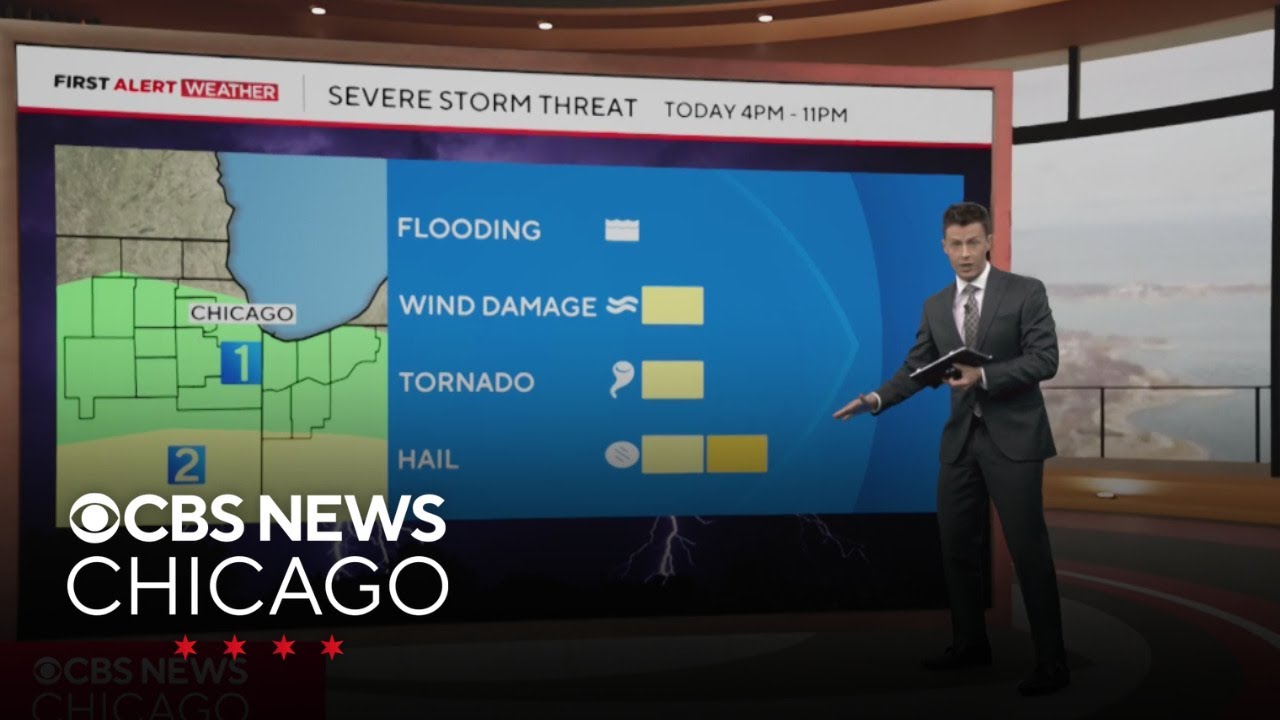 Severe storm threat moving into Chicago area