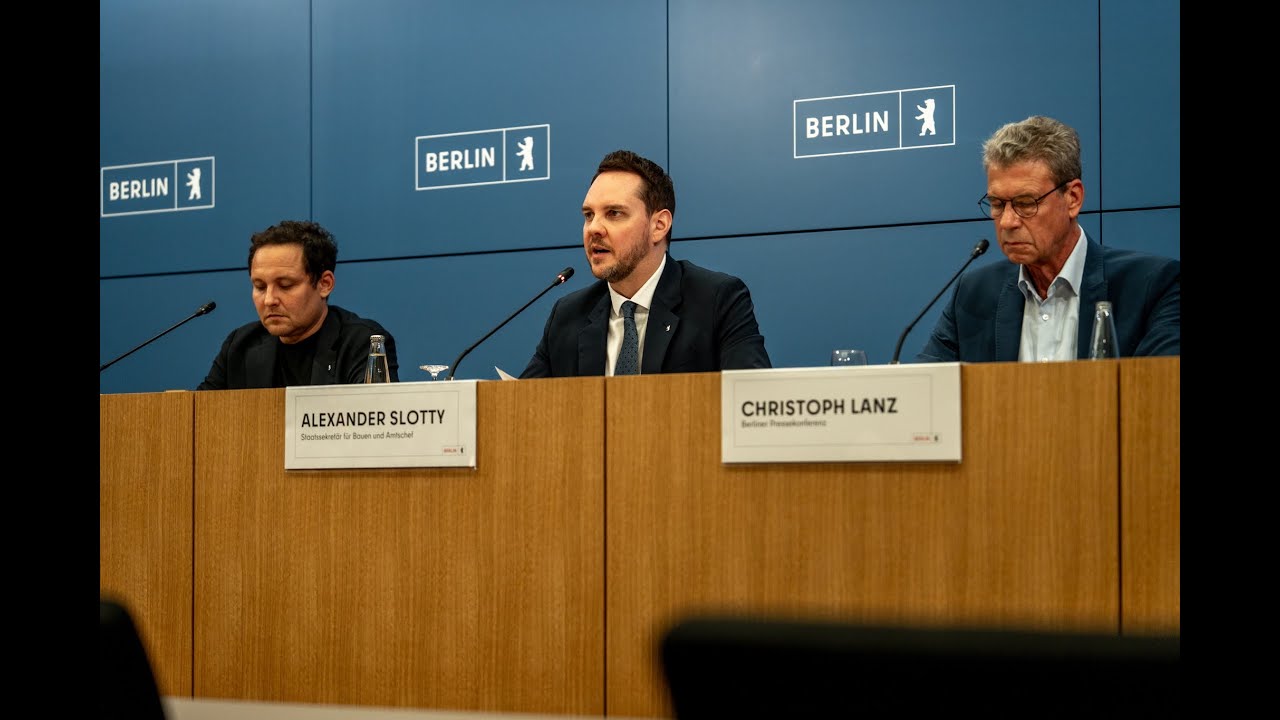 Senatspressekonferenz am 14.10.2025 mit dem Staatssekretär für Bauen Alexander Slotty