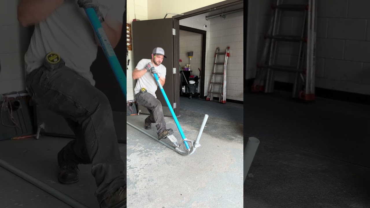 Bending 1&rdquo;1/4 EMT ⚡️ #electrican #handtools #bending #conduit