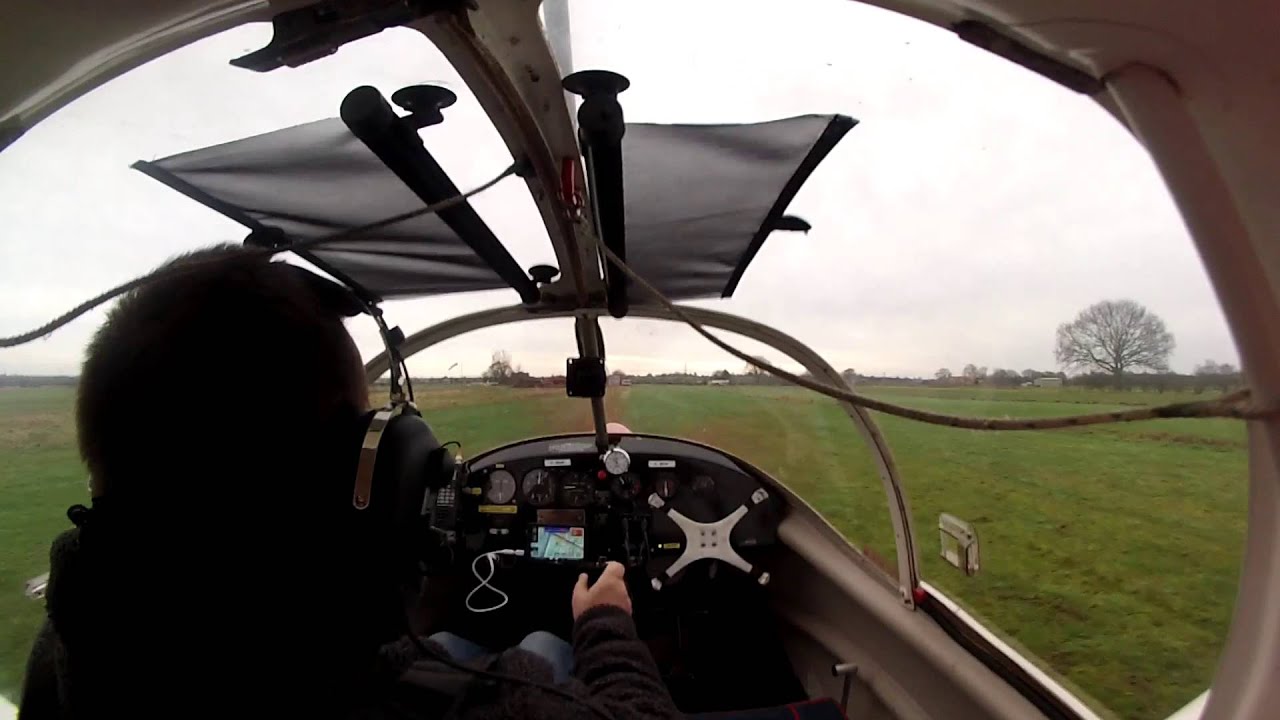 Aviasud Mistral Landing North Moor Scunthorpe