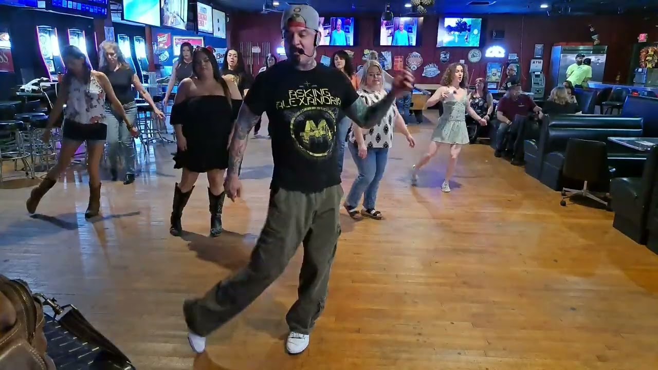 Hot Shot - Line Dance