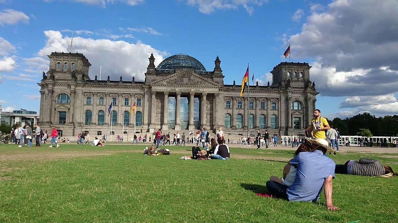 Raver in front of Reichstag park, therapist [Reichstag, Berlin, Germany]