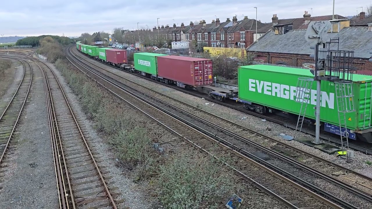 66725 on Southampton to Trafford park with horns .At Eastleigh 