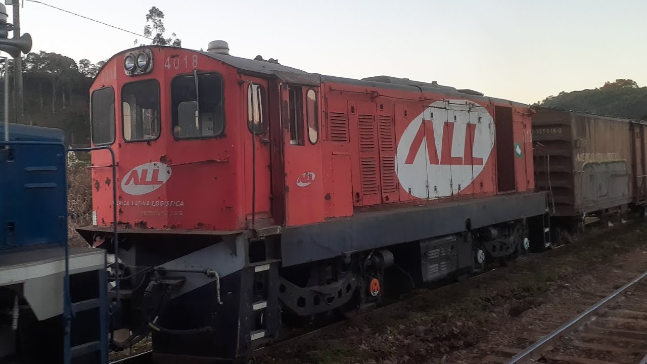Trem vazio locotrol - locomotiva EMD GL8 ALL sendo rebocada - Rio Vermelho - LRV - 30/07/2025