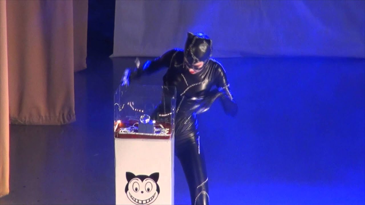 Batman Returns - Catwoman cosplay © R&R
