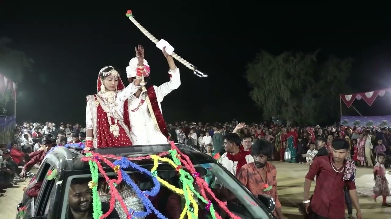 મોખરા નિવાસી શંકરભાઇ ની દીકરી ના દીપાબેન ના લગ્નપ્રસંગે યોજાયેલ દાડિયારાસ  રમેશ સ્ટુડિયો ધારેસી