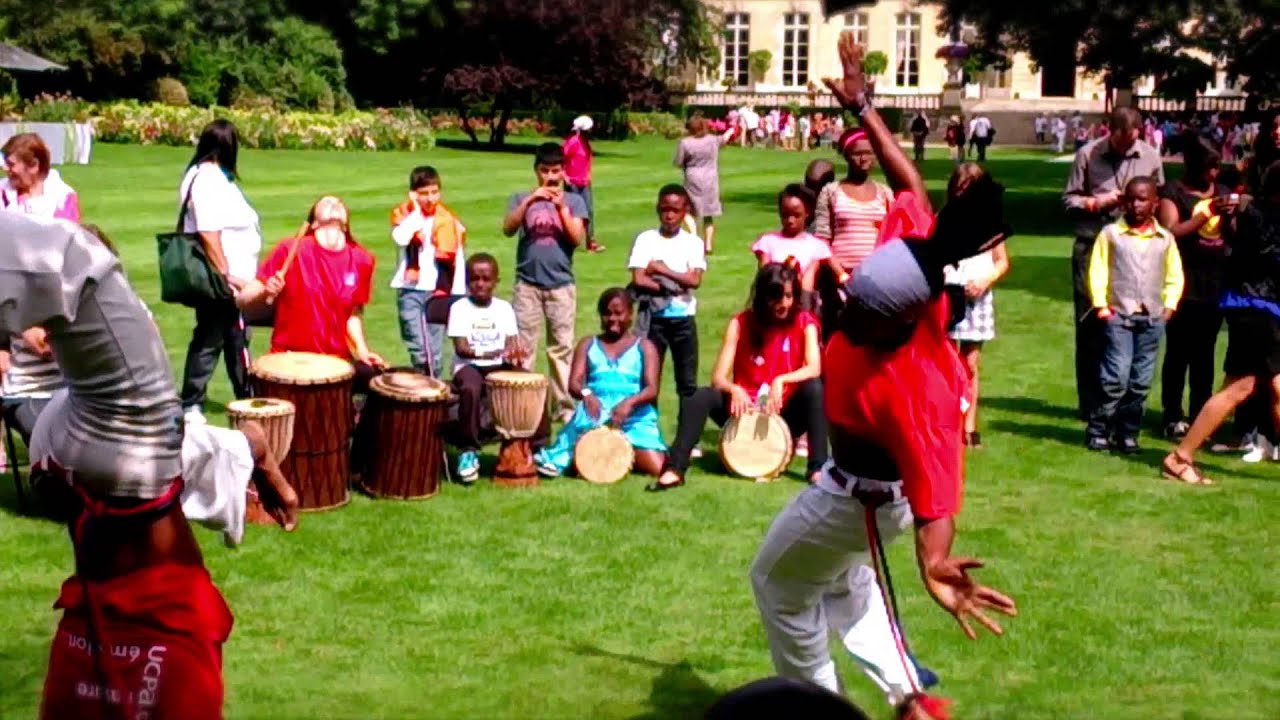 CAPOEIRA-GCB-GUNGA E MEU A L'HOTEL MATIGNON (UCPA)