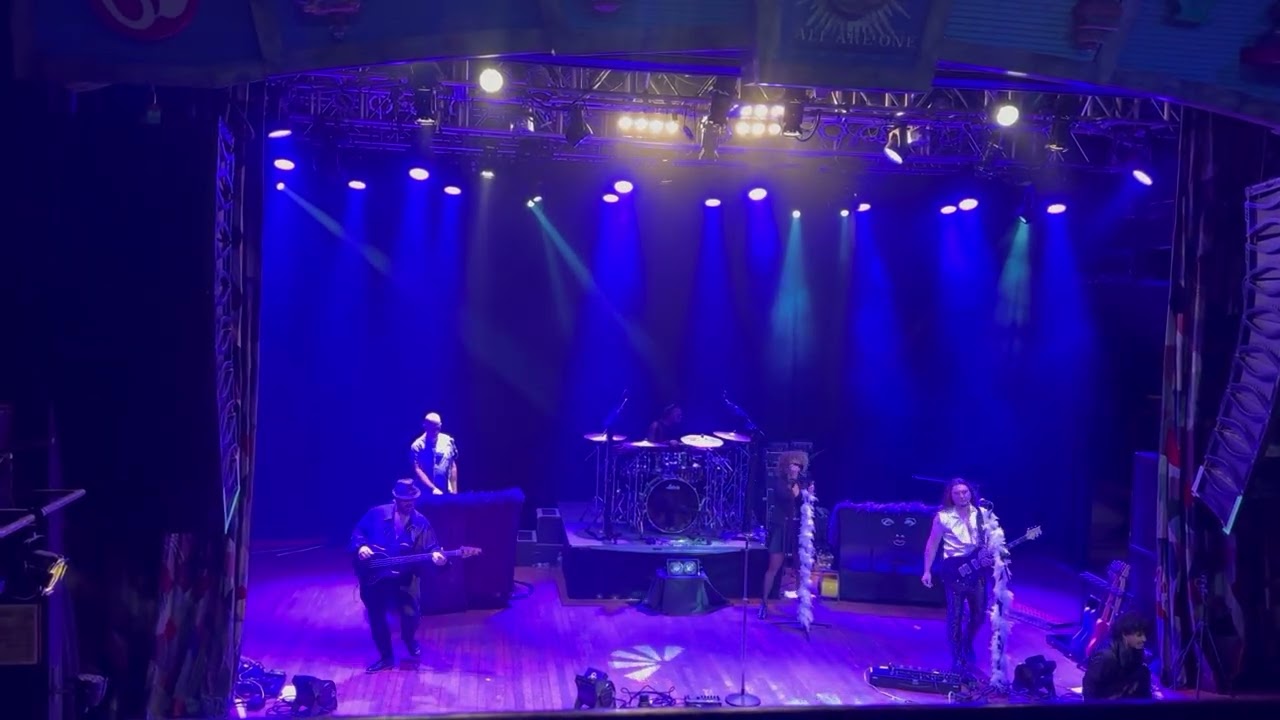 The Prince Experience (Gabriel Sanchez) | When Doves Cry