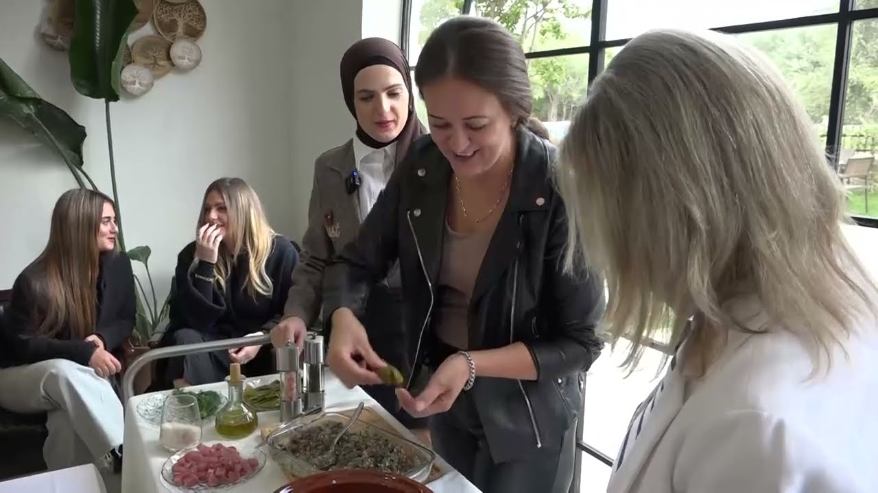 Gastronomski specijaliteti: JAPRAK NA ULCINJSKI NAČIN - Specialitete gastronomike: JAPRAKU I ULQINIT
