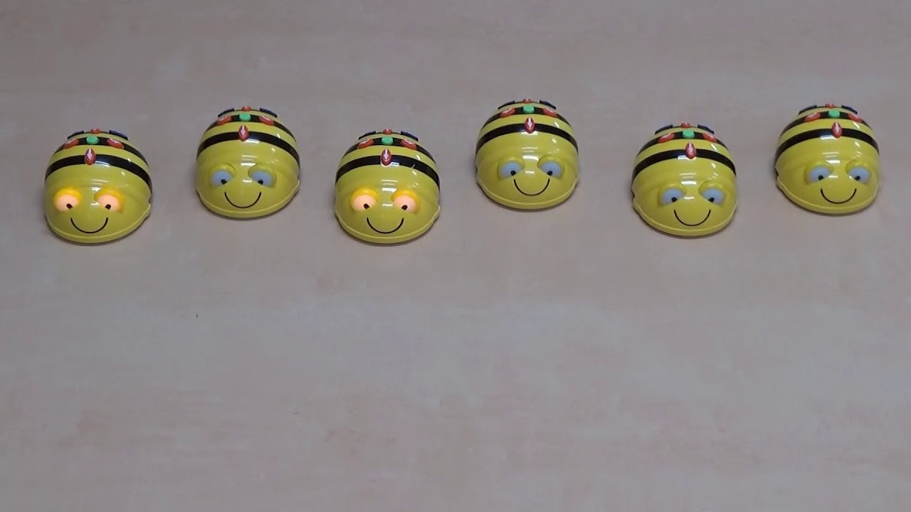Bee-Bot | 6 Bee-Bots Dancing