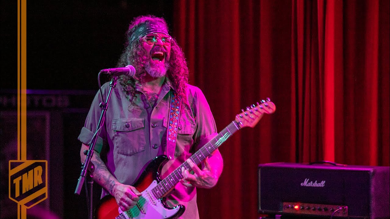Brant Bjork Trio - Down the Mountain (live 2025)