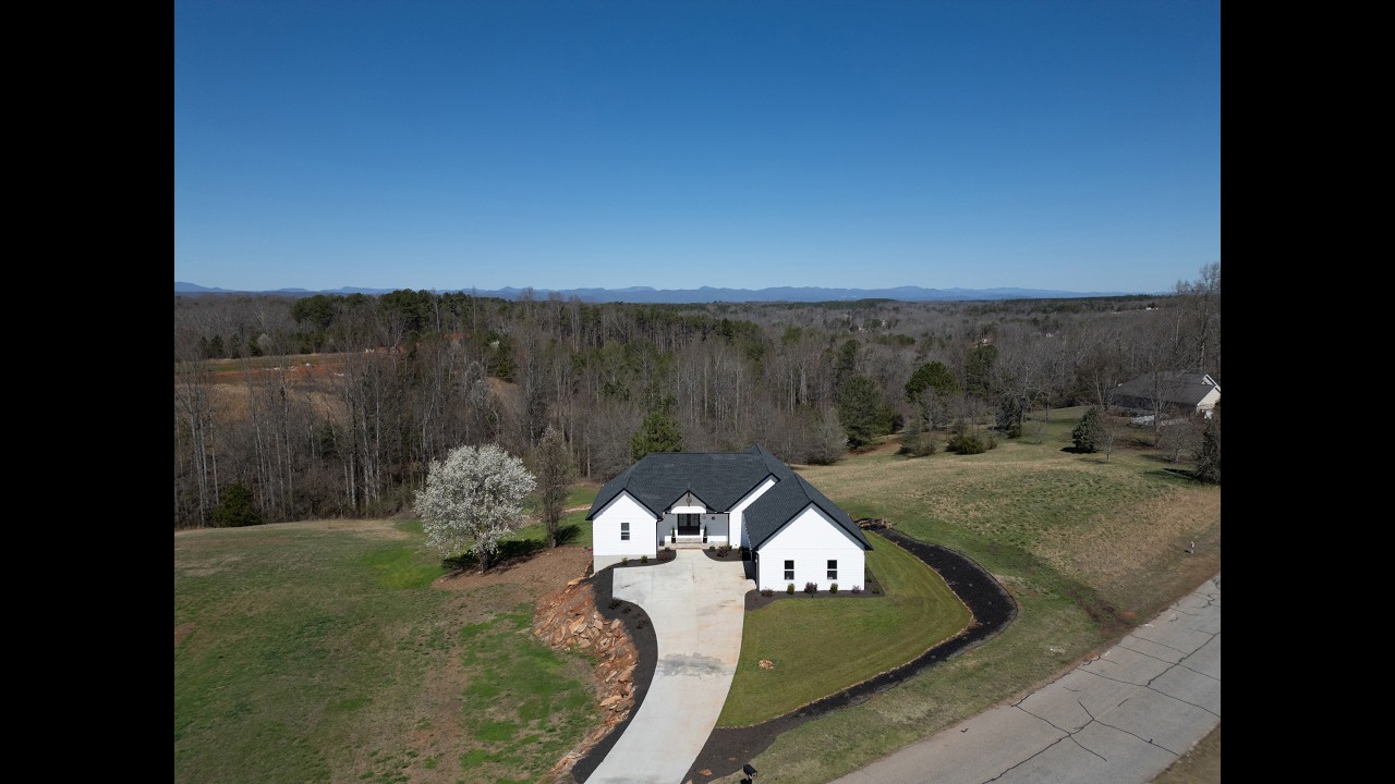 725 Hidden Falls Dr | West Union