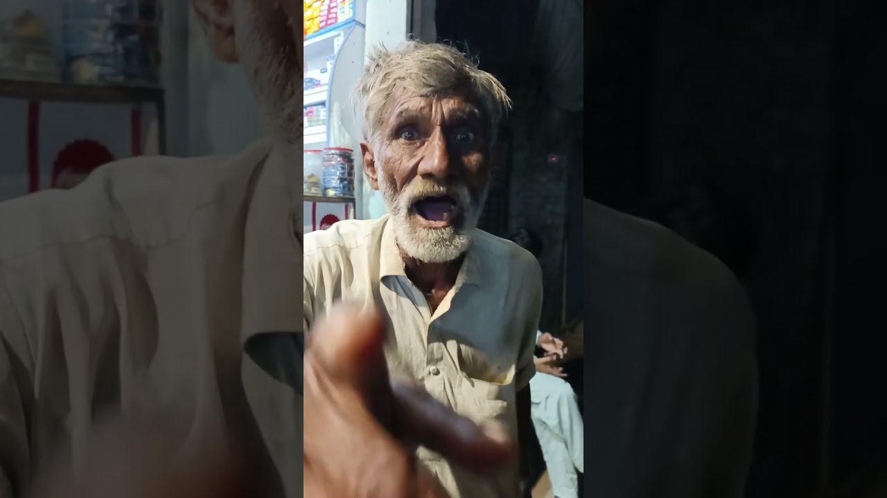 غریب بزرگ کی آواز جس کا سیلاب نے سب کچھ ختم کر دیا ہے 