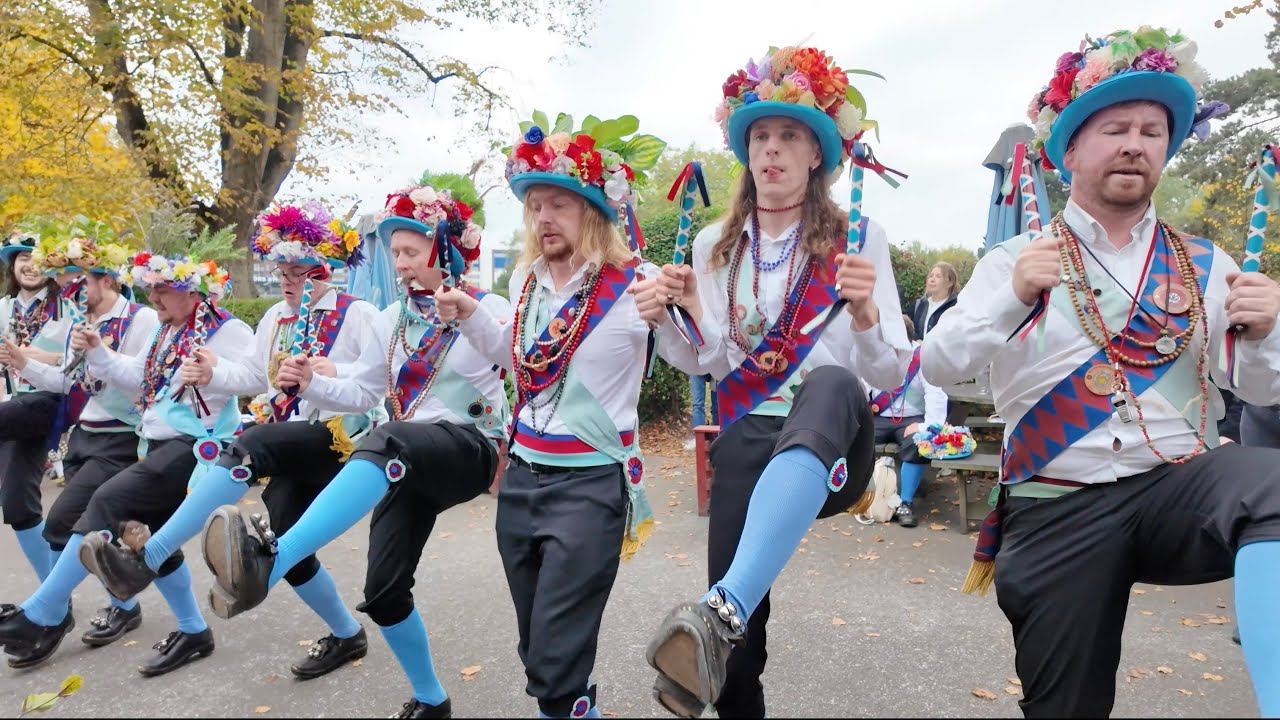 Earlsdon Morris Perform 'Albany' on the Earlsdon Tour 2025