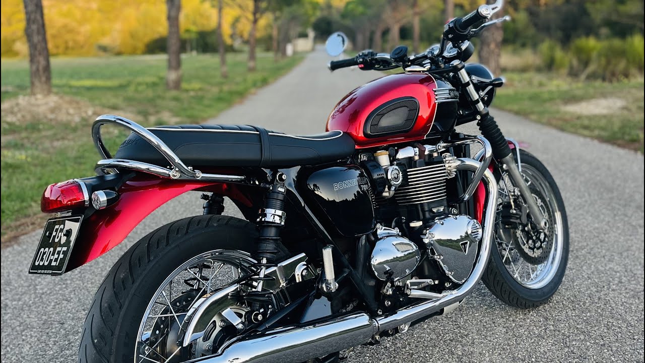 ARRIVEE AU COL AGNEL (Alt.2744 mètres) EN TRIUMPH BONNEVILLE T120 