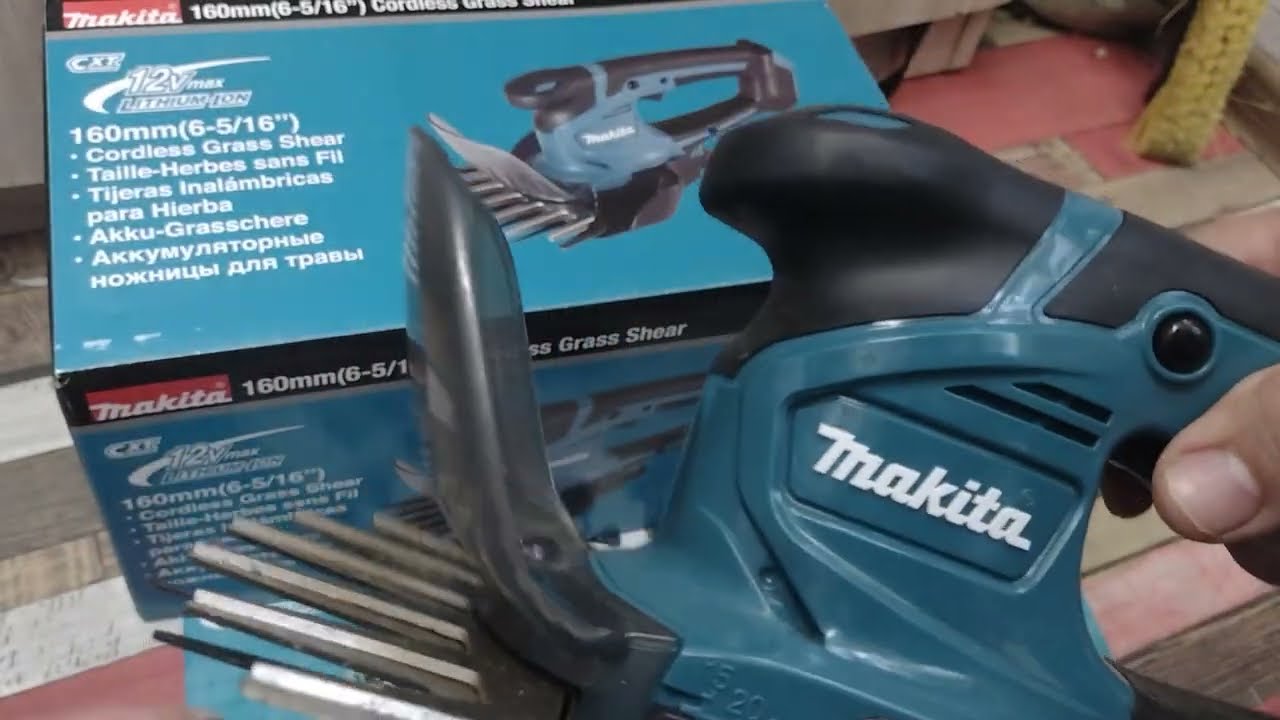 Аккумуляторные ножницы для травы Makita UM600DZ на 12в (CXT)