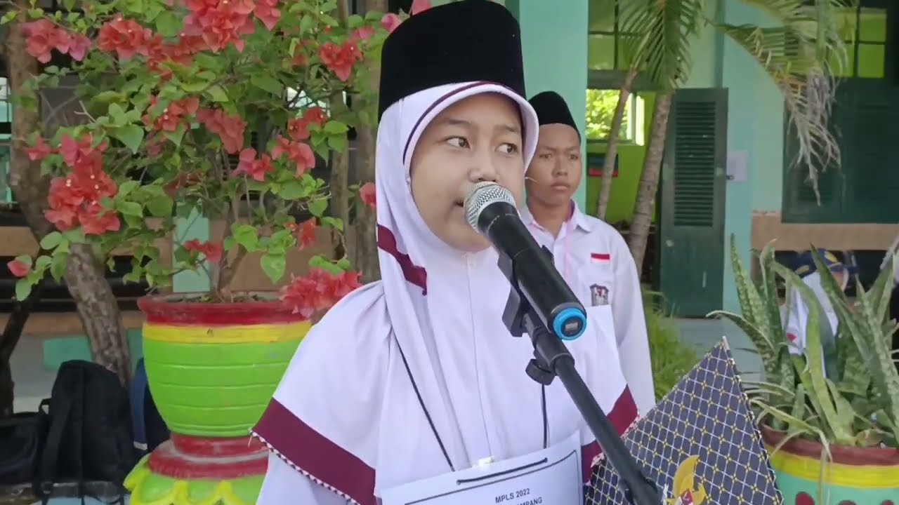 Pembukaan MPLS dan Pelantikan Pengurus OSIS SMPN 1 Sampang