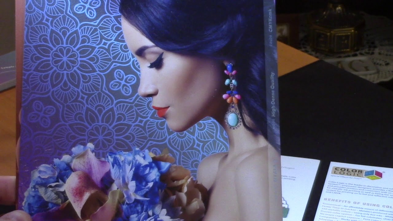 swissQprint - UV inkjet with Color-Logic embellishments