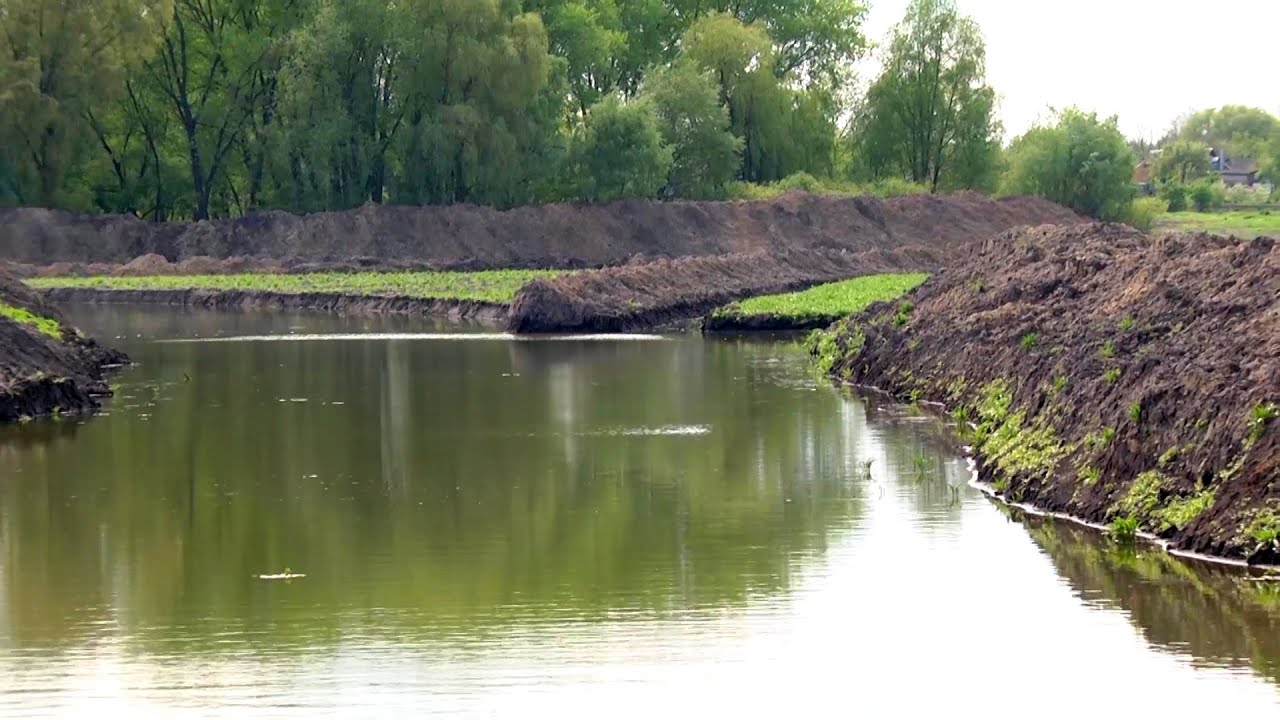 «Добра справа» із мільйонними збитками: навіщо на Буринщині розкопали пересохлу річку?