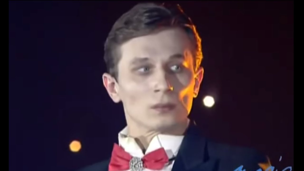 Voronin - comedy magic act - The world greatest Cabaret