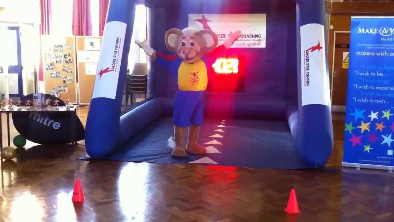 Gully Mouse in..... THE SOCCER STAR CHALLENGE