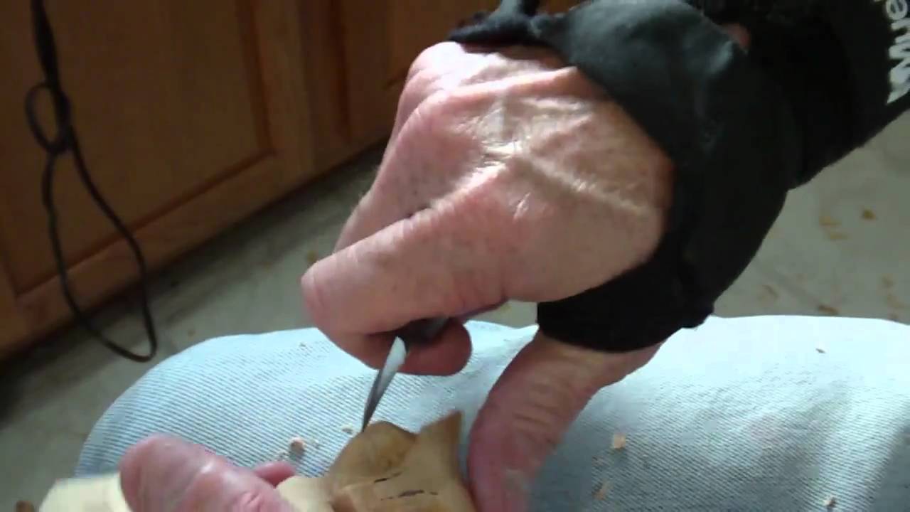 Carving The Folk Art Owl Part 3