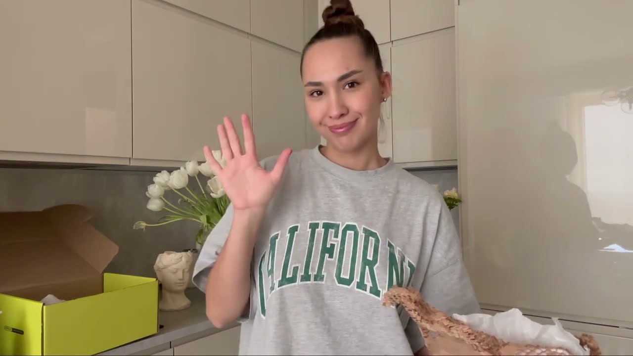 Распаковка из золотого яблока