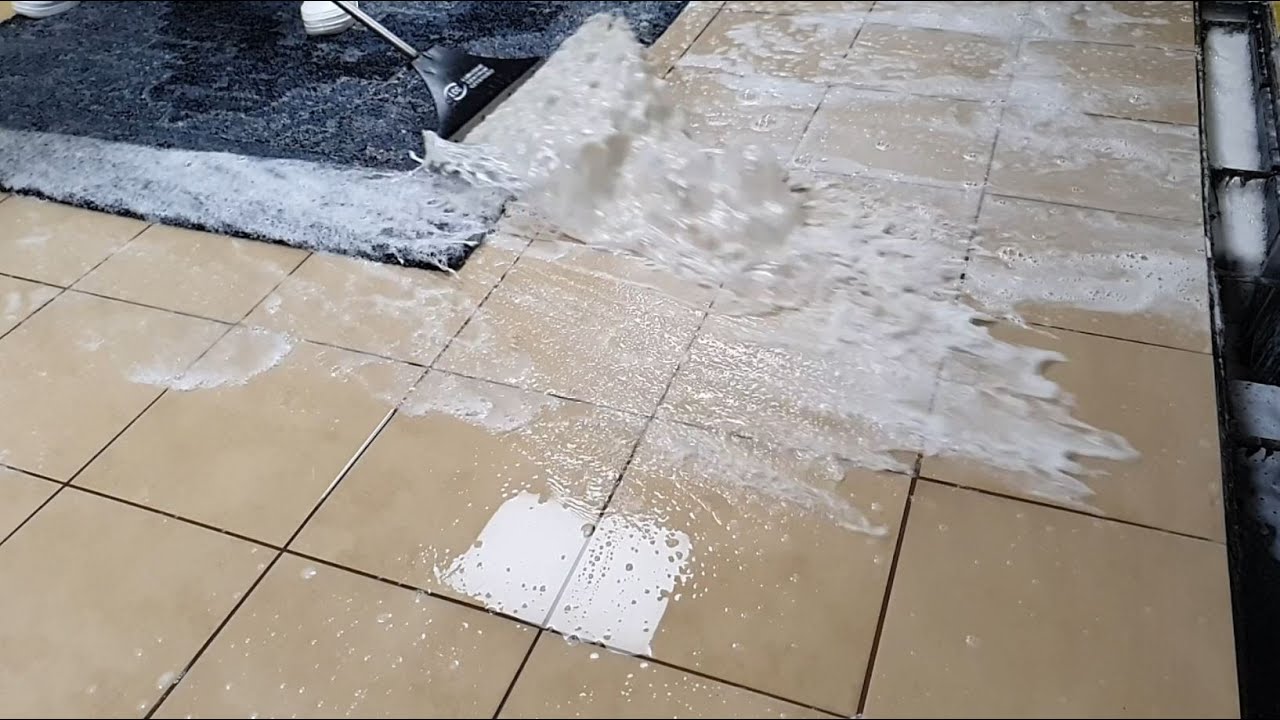 Pranie dywanu MOCNO zabrudzonego. Dużo piany i ciekawe wzory. Oglądaj w słuchawkach, zrelaksuj się 😍