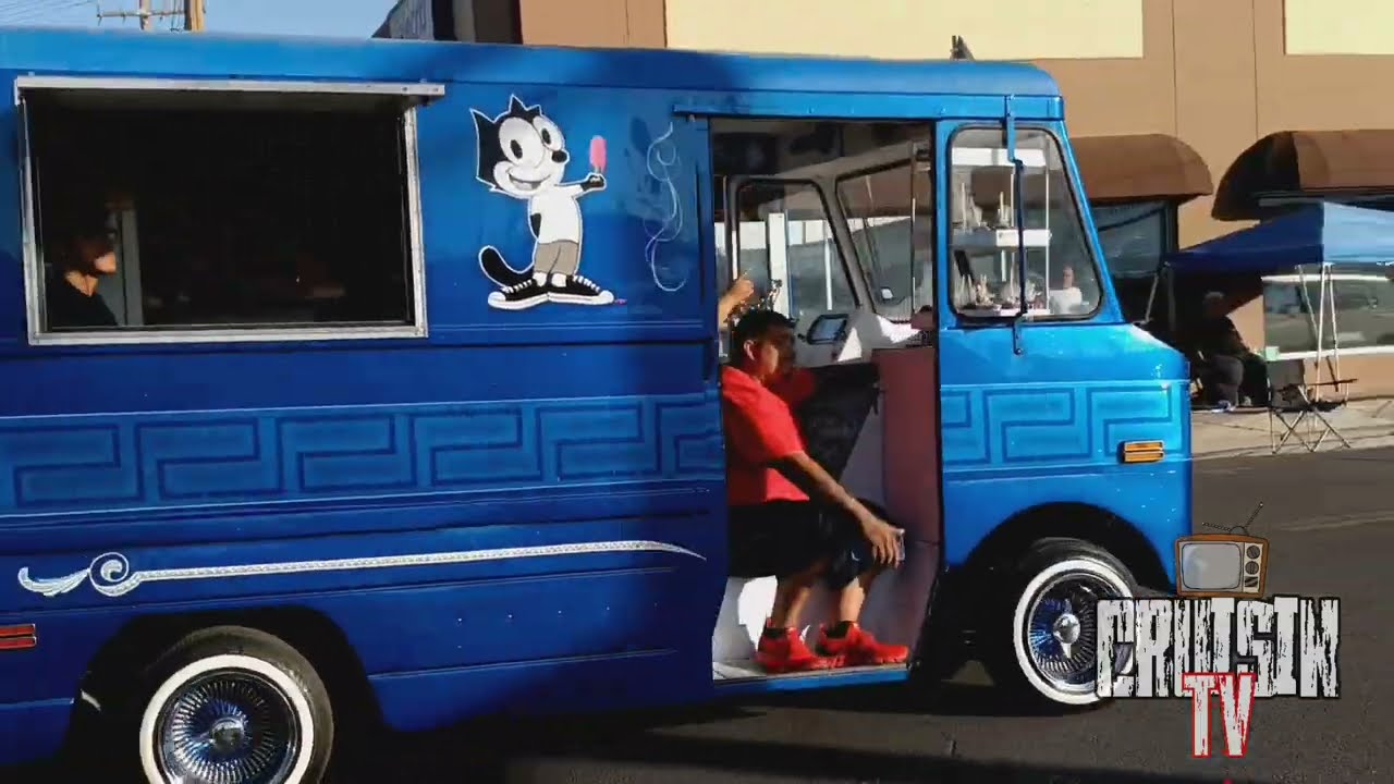 Lowriders Takeover Texas St. El Paso. 2022 Cruise out/hop #CruisinTv